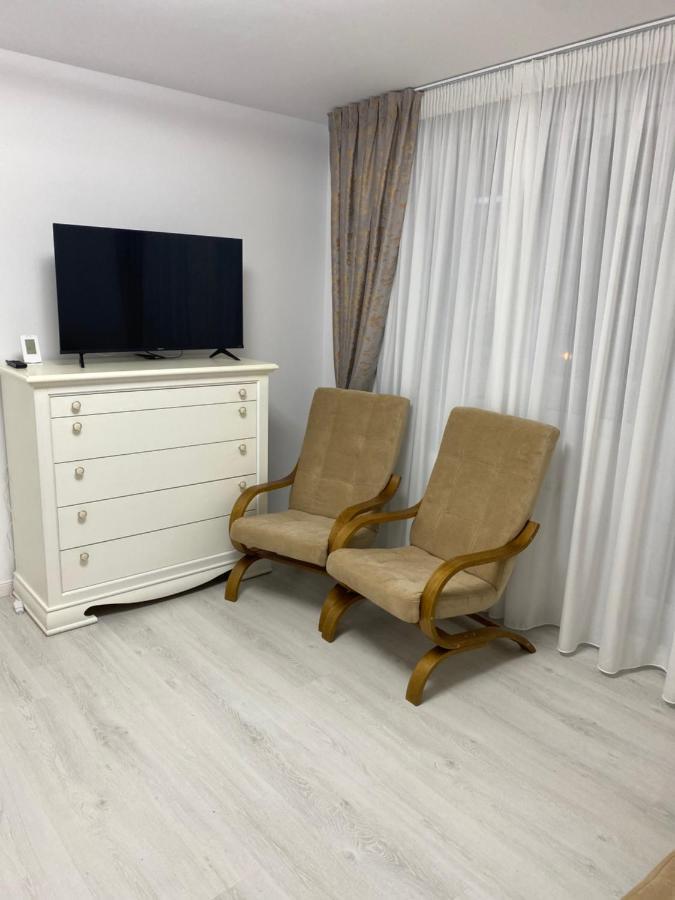 Ph16 Apartment Piatra Neamţ Exterior foto